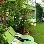 Ξενοδοχείο Schifferkrug & Weinstube 3*