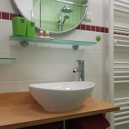 Schifferkrug & Weinstube 호텔