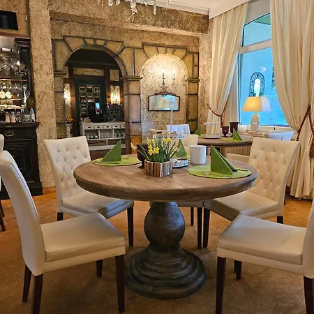 Schifferkrug & Weinstube 첼레