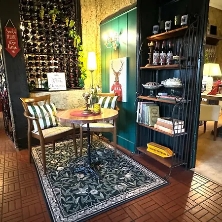 Schifferkrug & Weinstube 호텔 3*