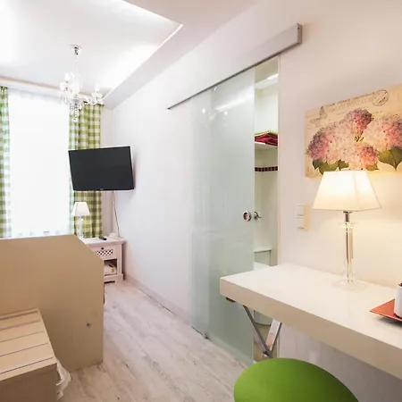 Schifferkrug & Weinstube 3* 첼레